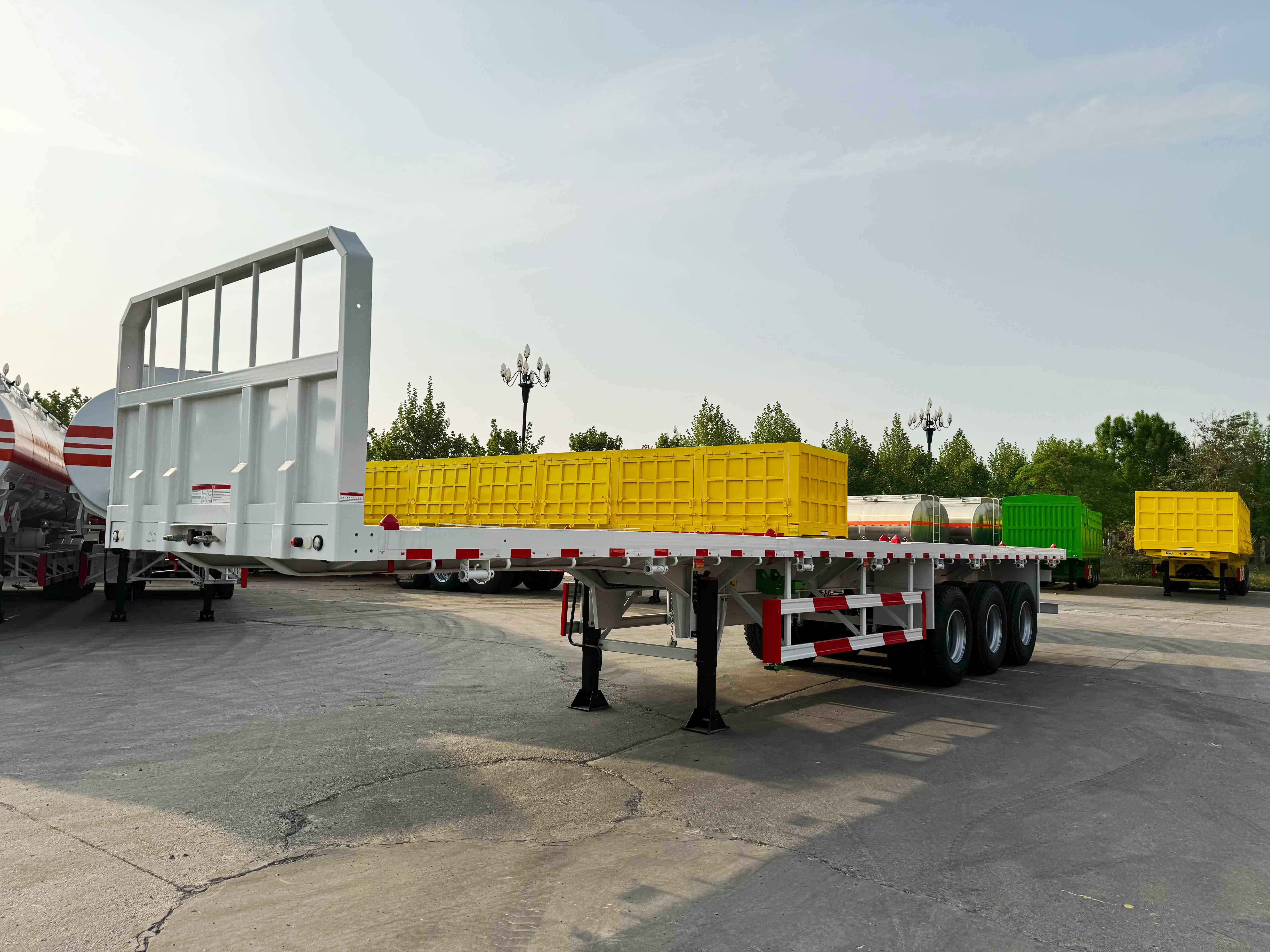 Tri eixos semi -trailer